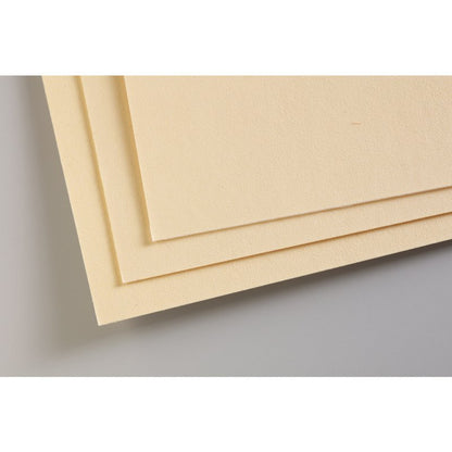 Clairefontaine Pastelmat Papier pastel 24 x 32 cm - 5 feuilles - Maïs - 24 x 32 cm - 5 feuilles